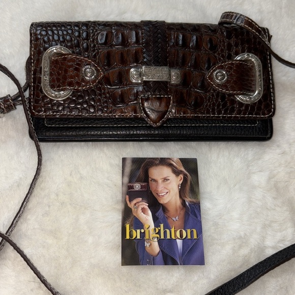 Brighton Leather Embossed Crocodile Wallet Crossbody Shoulder Bag 4" x 7.5" - Picture 4 of 17